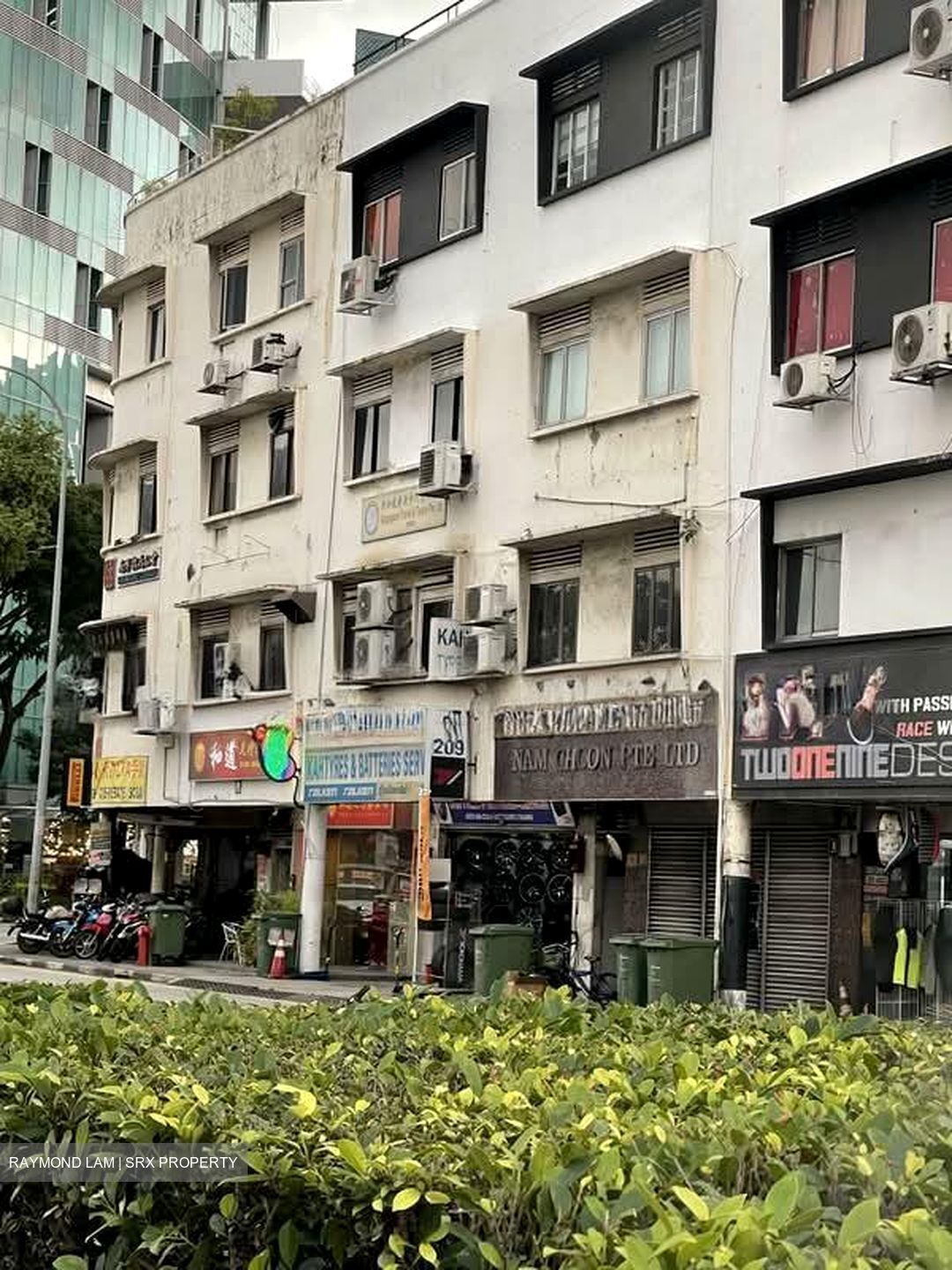 Hin Fah House (D12), Shop House #584286381